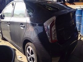2015 TOYOTA PRIUS GRAY  1.8L AT.  Z24882
